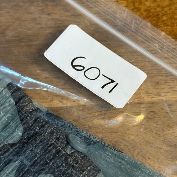 ROARK Men's Run Amok Forest Graphic Button Up Shirt Size L - Picture 14 of 14